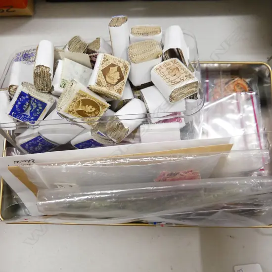 LG COLLECTION ASST. OLDER UK LOOSE & BAGGED STAMPS