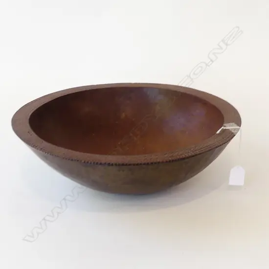 LG CARVED WOODEN TRIBAL BOWL 385mm dia - CRACKED