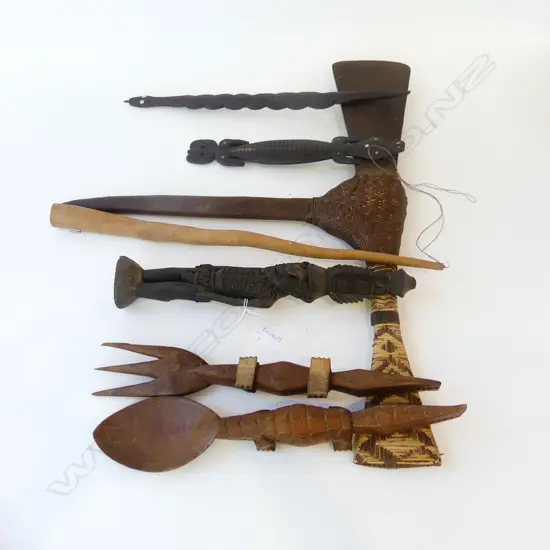 7 ASST. TRIBAL PCES; HATCHET W.695mm, HORN, CROC SALAD SERVERS, 3 EBONISED CARVINGS L.480mm