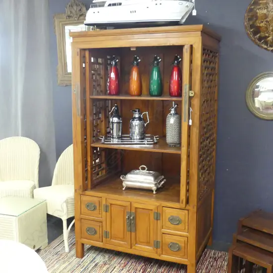 LG ORIENTAL CABINET 1020x670x1800mm