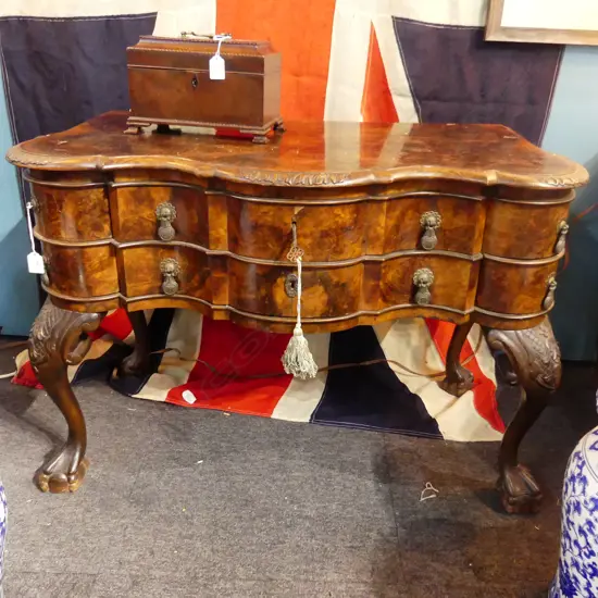 ORNATE QUEEN ANNE STYLE LOW HALL TABLE 920x480x640mm FAULT TO FOOT