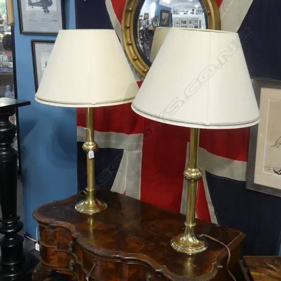 PR BRASS LAMPS