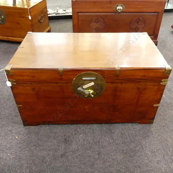 ORIENTAL HOPE CHEST / BLANKET BOX 950x530x500mm