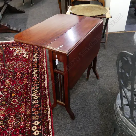 SMALL MAHOGANY DROP LEAF SIDE TABLE 610x165x615mm