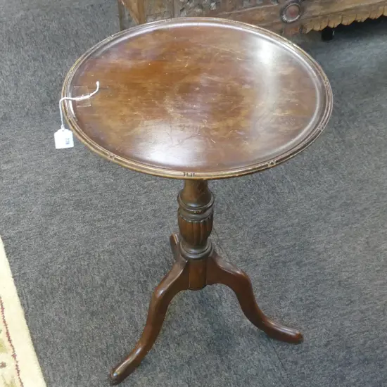 GEORGIAN STYLE MAHOGANY WINE TABLE H.545mm