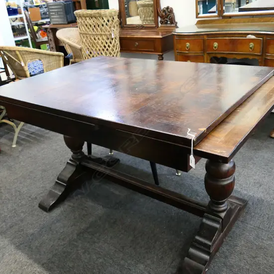 DOUBLE PEDESTAL OAK EXTENSION DINING TABLE