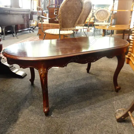 QUEEN ANNE STYLE CARVED MAHOGANY COFFEE TABLE 1160x565x455mm