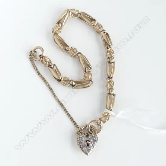 9ct YELLOW GOLD FANCY LINK BRACELET diamond set HEART PADLOCK CLASP 13gms