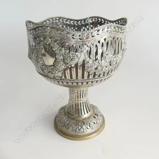 800 SILVER STEMMED BASKET NO LINER 407GRMS