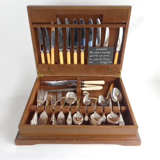 GROSVENOR PLATE BOXED CUTLERY SET WITH KIRKALDIE & STAINS ORIGINAL CERT