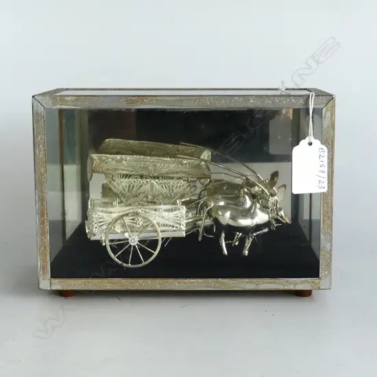 SILVER FILIGREE MODEL OF OX CART WITH DRIVER, IN GLASS BOX (SLIDE UP TO REMOVE) L.195MM