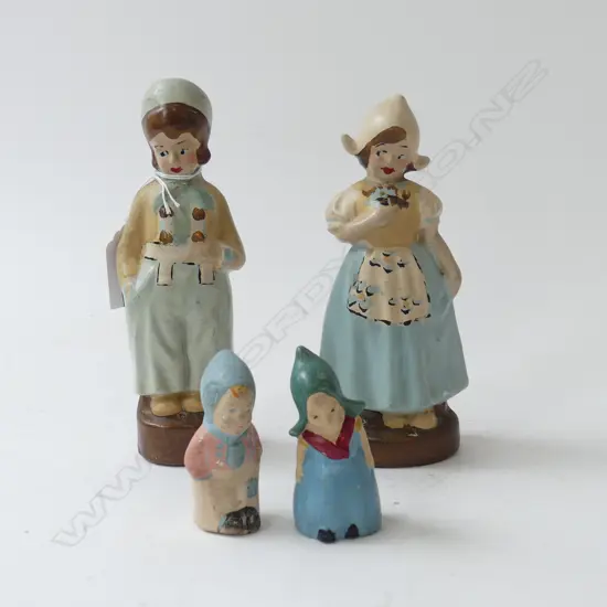 4 SPARTAN FIGURES IN DUTCH COSTUME. H.170mm & H.70mm