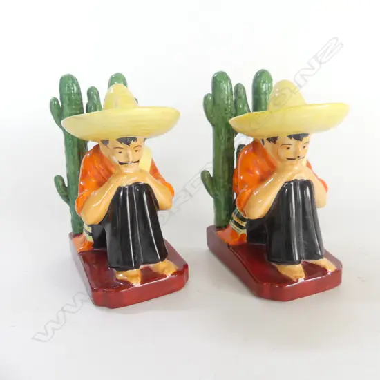 PR VINTAGE MEXICAN THEMED BOOKENDS