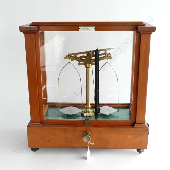 MAHOGANY CASED SCALES 'OERTLING' ENGLAND 490x220x525mm