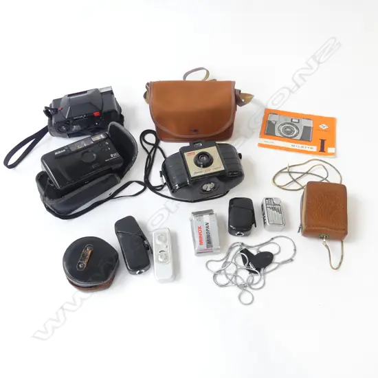 SMALL TRAY CAMERAS  LIGHT METERS ETC