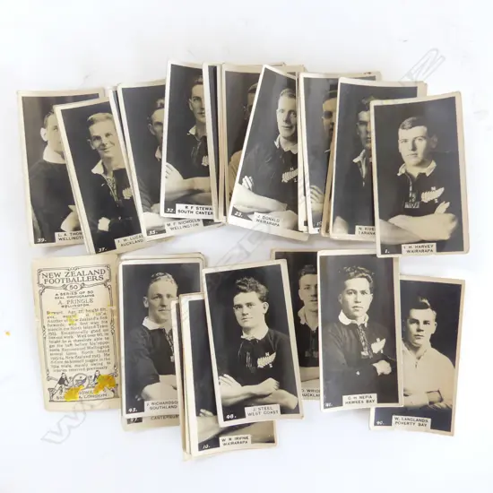 approx 35+ 'NEW ZEALAND FOOTBALLERS' OLD CIGARETTE CARDS 