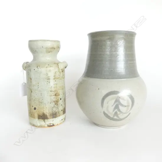 PR NZ STUDIO POTTERY VASES, DON THORNLEY w LUG HANDLES, H.210mm & NEIL GARDNER PALE GREY GREEN w LEAF MOTIF, H.230mm