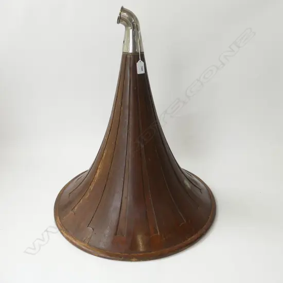 LARGE RARE ORIGINAL WOODEN GRAMOPHONE HORN BY HMV 540X600mm