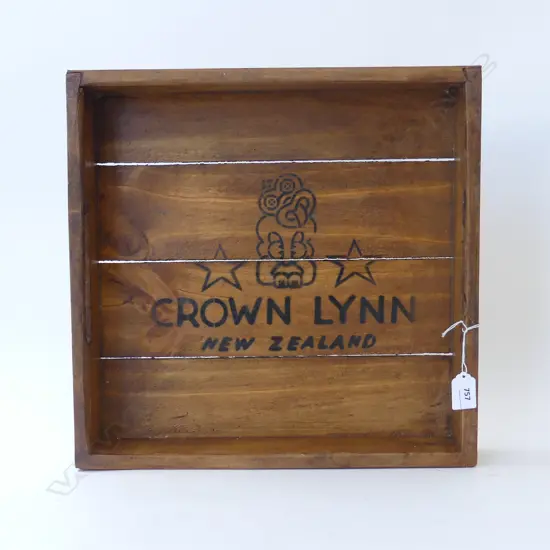 WOODEN TRAY w. CROWN LYNN STENCIL 400x400mm