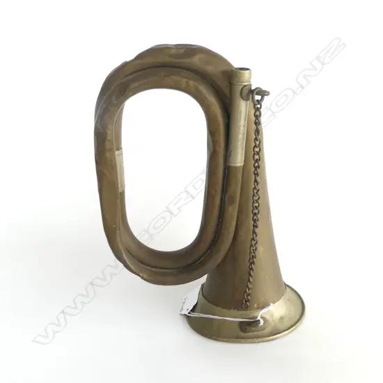 WW2 GERMAN BUGLE MISSING MOUTH PC  L250MM