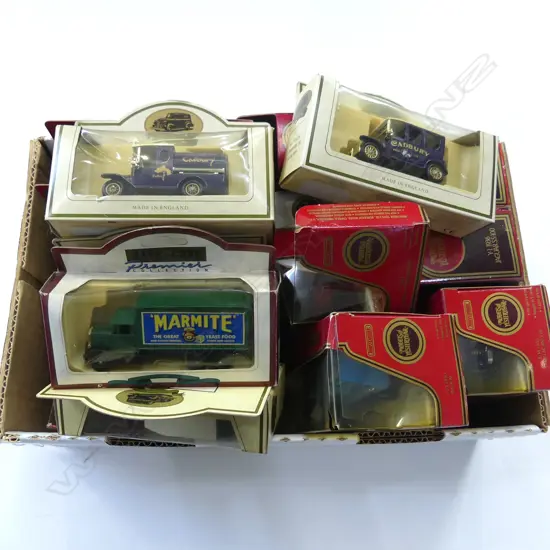 18 ASST. BOXED MODELS; MATCHBOX 'MODELS OF YESTERYEAR' ETC