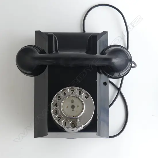 BLACK BAKELITE WALL PHONE 1950S WITH DIAL & EXTENSION BUTTON H.230mm