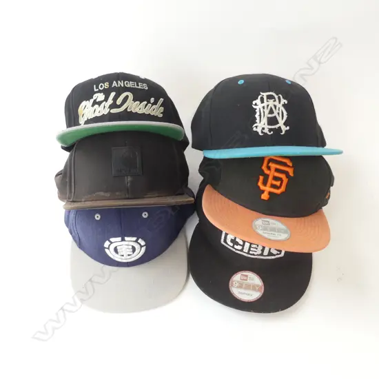 6 CAPS 2 NEW ERA/3 THE CLASSICS/1 CARHARTT ALL USED