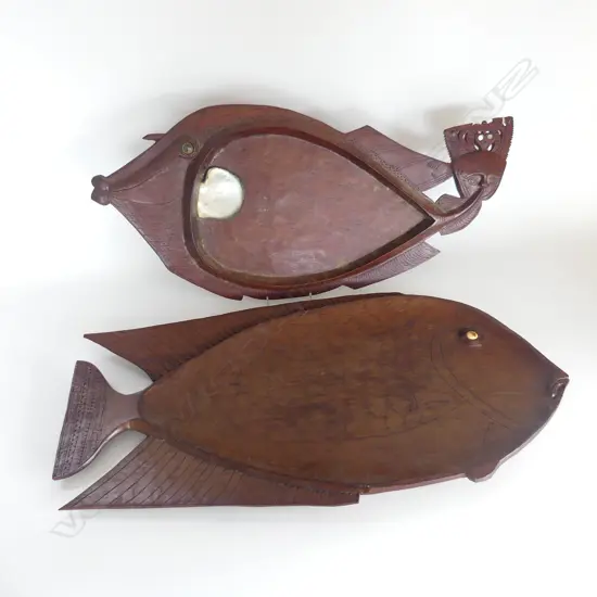 2 LG CARVED WOODEN FISH PLATTERS L.710mm