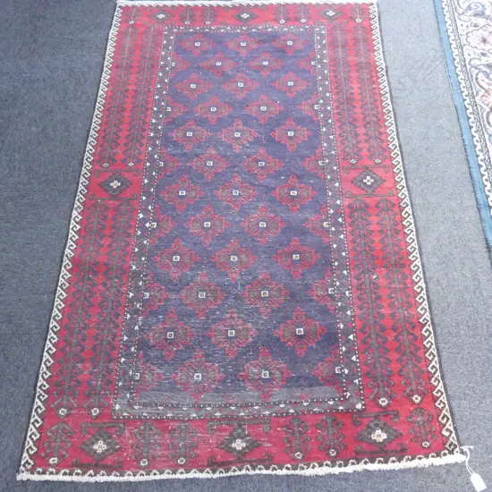 HAND KNOTTED WOOL PILE RUG 1750x1050mm