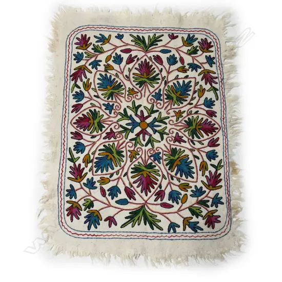 HANDMADE RUG, 900 x 1200mm