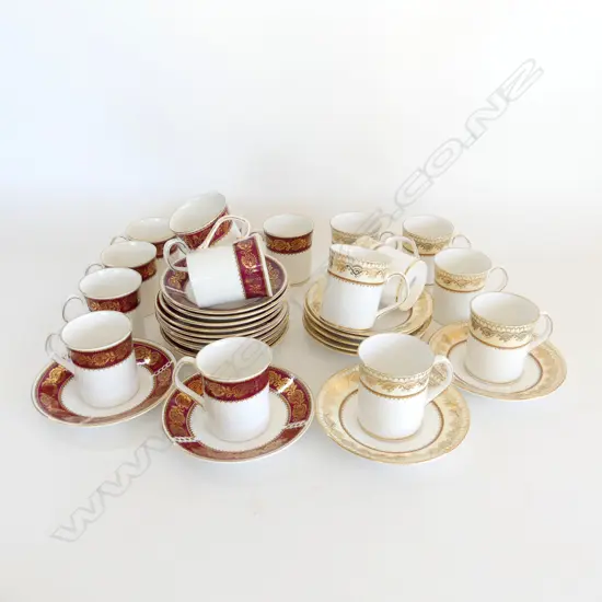 2 SETS 'ELIZABETHAN' PATTERN COFFEE CUPS & SAUCERS, ENGLISH BONE CHINA, BURGUNDY & GOLD & CREAM & GOLD