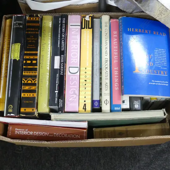 BOOKS; ARCHITECTURE & DESIGN