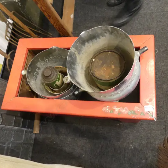 RED PAINTED PLANTER 745x420x425mm + METAL PCES