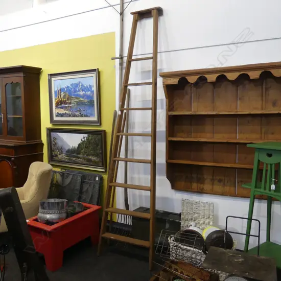 VINTAGE CEDAR LADDER - POSSIBLY A LIBRARY LADDER 600 x 2500mm