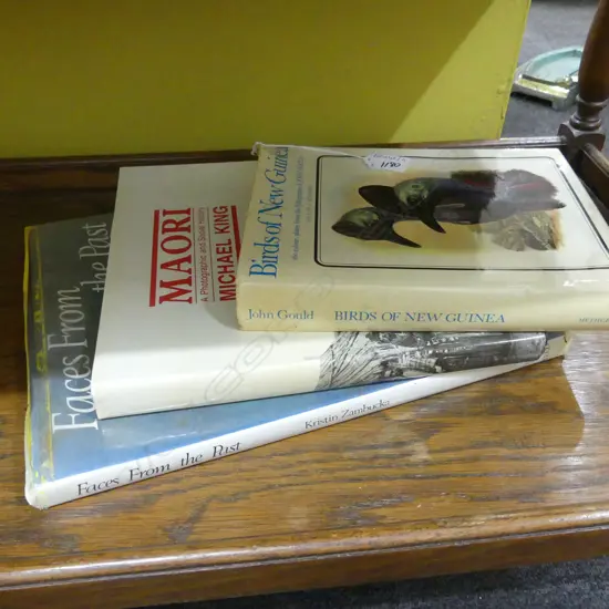 3 BOOKS; K. ZAMBUCKA FACES FROM THE PAST, MICHAEL KING MAORI, BIRDS OF NEW GUINEA