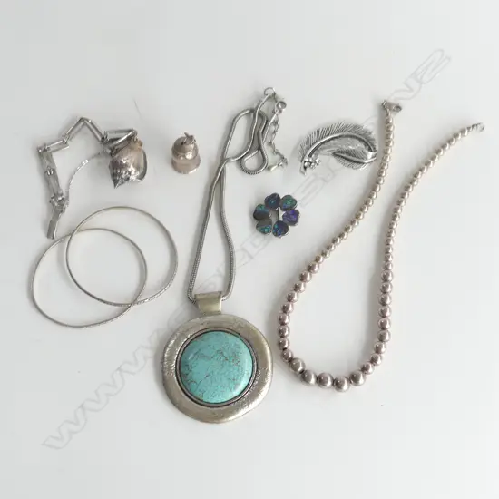 ASST JEWELLERY SOME SILVER some plated