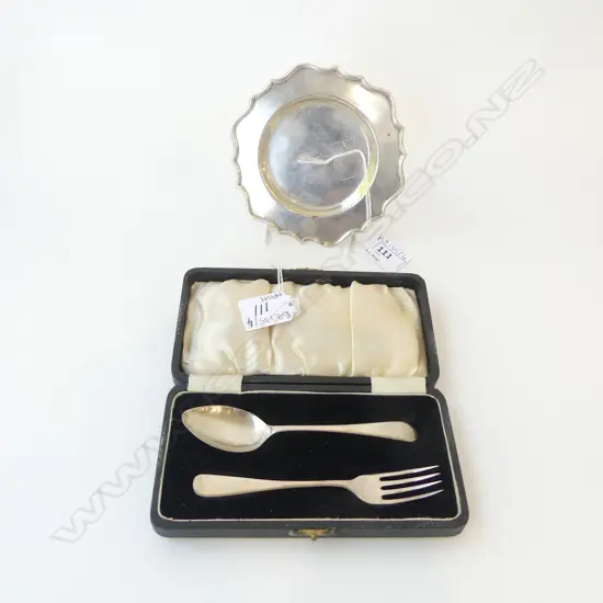 STG SILVER DISH, SHEFFIELD 1925 + CASED STG FORK & SPOON 113gms