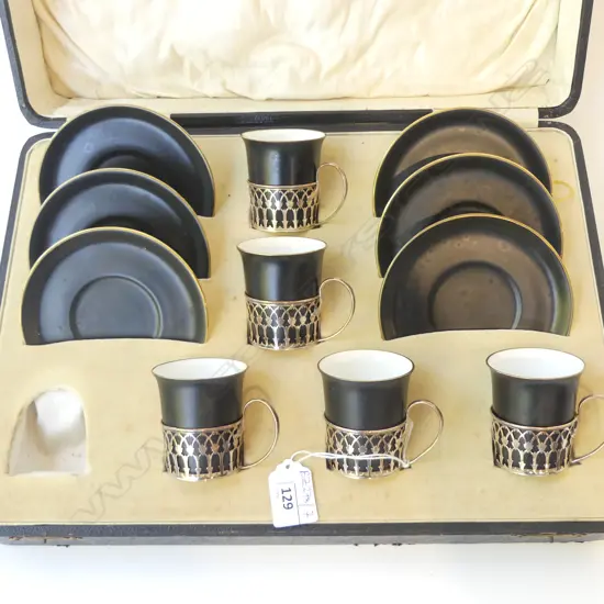 SHELLEY STG SILVER MOUNTED DEMITASSE SET; 5 CUPS, 6 SAUCERS IN ORIG. BOX W.385mm