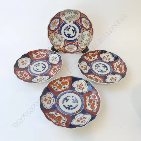 4 JAPANESE PLATES 220mm chips to one