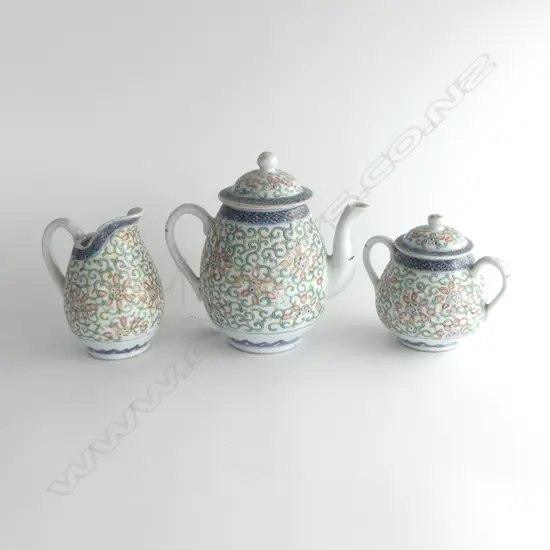 3PC CHINESE FAMILLE VERTE TEA SET H180MM TEAPOT