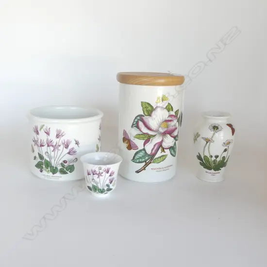 4 PCES PORTMEIRION 'BOTANIC GARDEN'; 2 CONTAINERS H.210mm, VASE, CANDLE