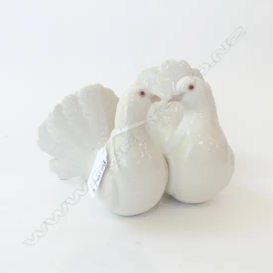 LLADRO DOVES W.210mm