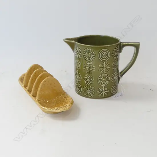 PORTMERION JUG H.125mm, SYLVAC TOAST RACK L.240mm