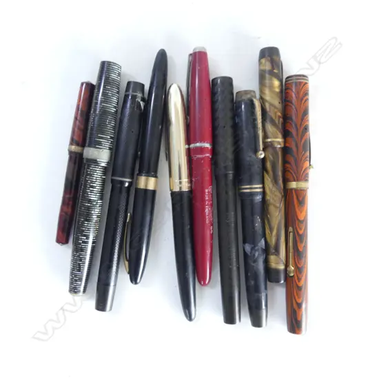 10 ASST FOUNTAIN & OTHER PENS: INCLUDES Parker VACMATIC with missing top