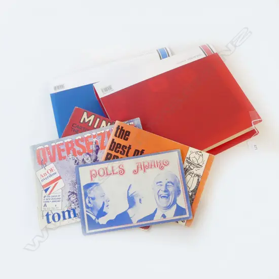 2 WORLD STAMP ALBUMS + 4 COMEDY BOOKS