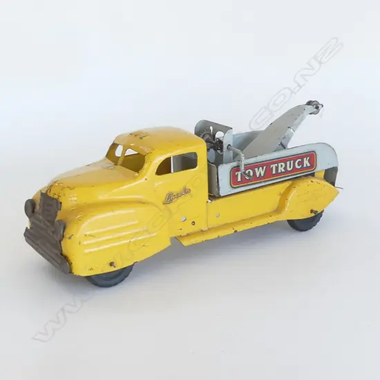 LINCOLN YELLOW TOW TRUCK L.345mm