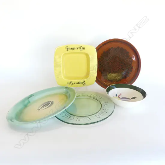 5 PCES; 3 CERAMIC PLATTERS INCL. C/LYNN TOLEDO 320mm dia, C/L BOWL & GLASS PLATE 330mm dia