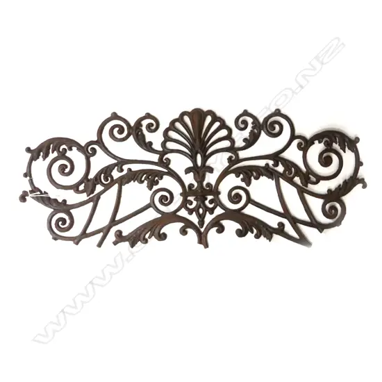  VINTAGE CAST IRON FILIGREE WORK W940MM