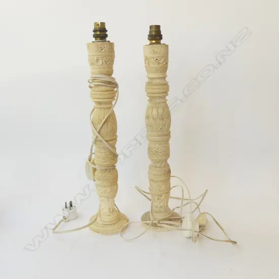PR VINTAGE TALL CARVED IVORY TABLE LAMPS sectional H.430mm suggest rewiring