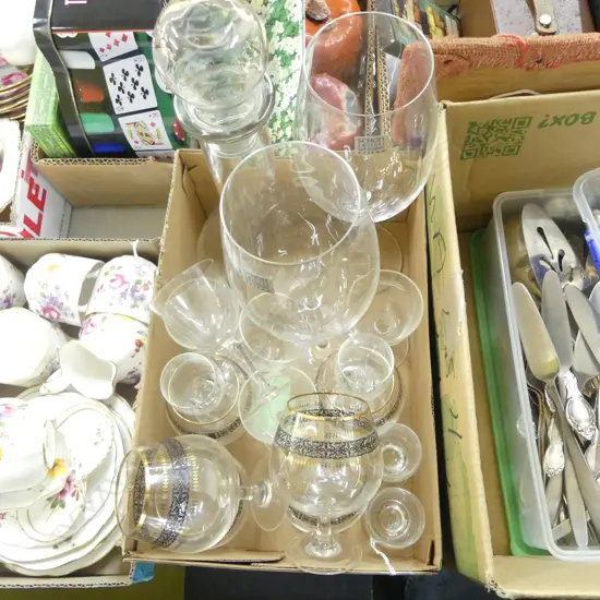 COLLECTION OF GLASSWARE, A DECANTER, 2 LRG SCHOTT ZWIESEL  & ASSTD